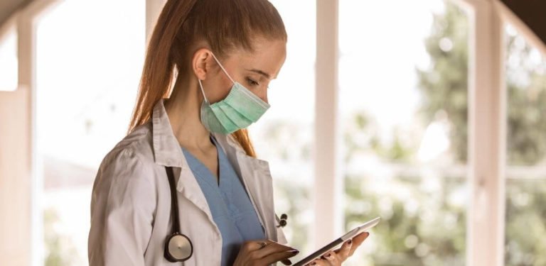 OMS publica Relatório global sobre Inteligência Artificial na saúde