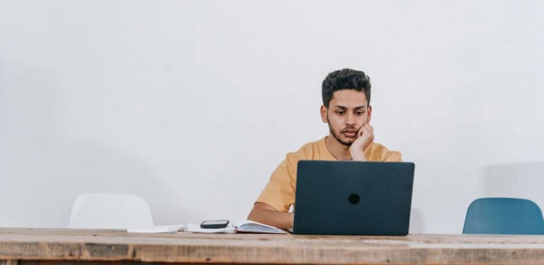 advogado-estudando-online (1)